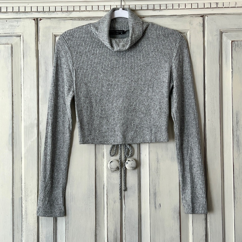 🟠NWT FINAL TOUCH Long Sleeve Cropped Cowl Neck Sweater with Back Tie Gray MED